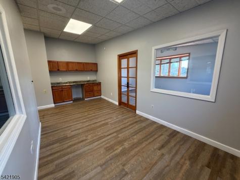 209 Cooper Ave, Ste 7 Montclair NJ 07043