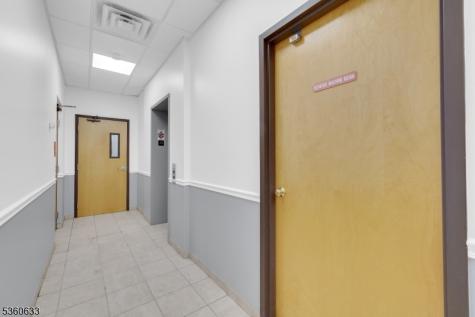 230 ROUTE206CD04 Mount Olive NJ 07836