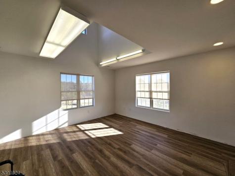 5 Walter E Foran Boulevard Raritan NJ 08822