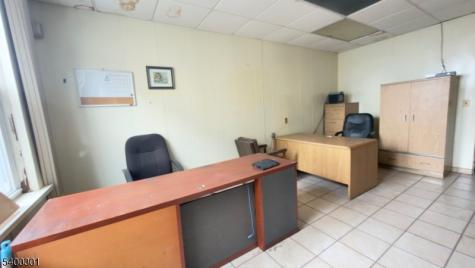 333 53RD Aka5216pal Avenue West New York NJ 07093