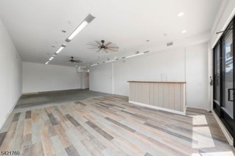 261 Elizabeth Avenue Elizabeth NJ 07206