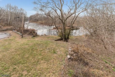 6 Darts Mill Road Readington NJ 08822