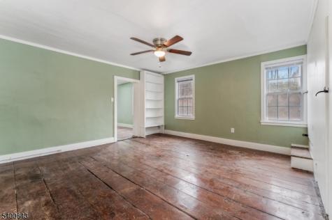6 Darts Mill Road Readington NJ 08822