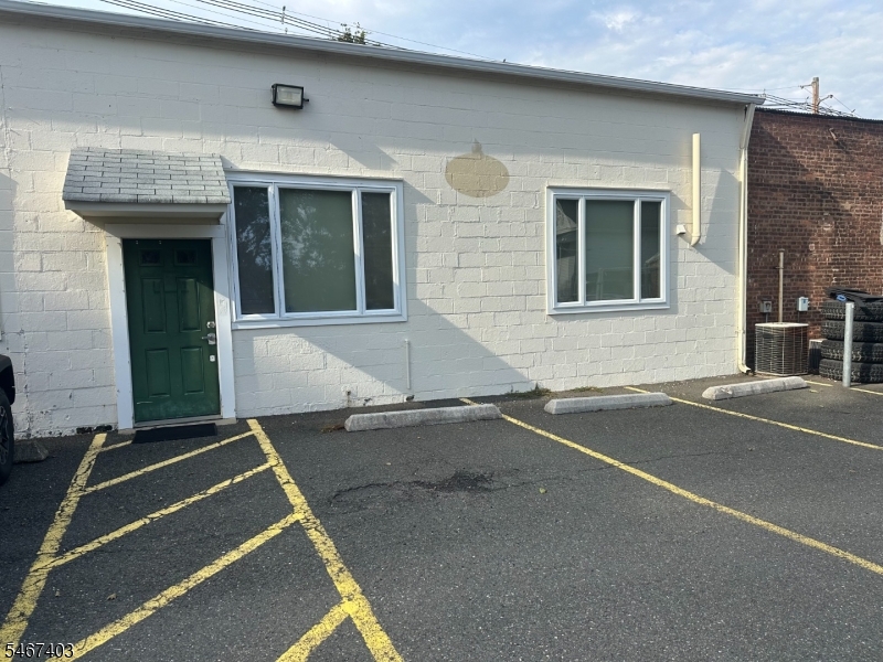 42 Park Ave 1st Floor Madison NJ 07940