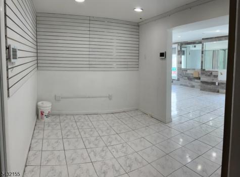 151 Ferry Street Newark NJ 07105