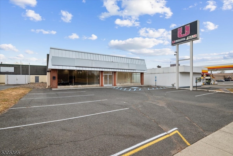 906 Us Highway 22 Somerville NJ 08876