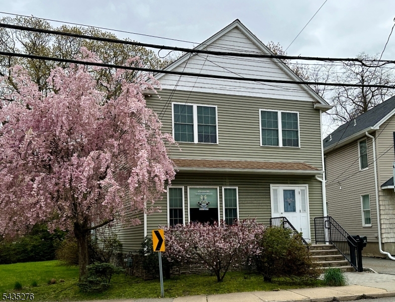 32 Boonton Avenue Butler NJ 07405