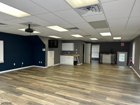 32 Boonton Avenue Butler NJ 07405