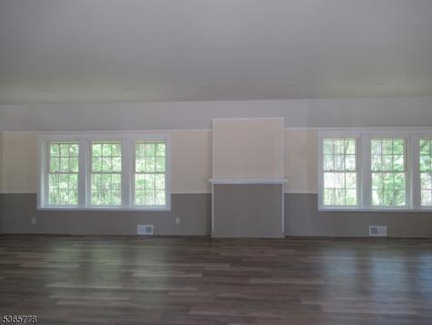73 Titman Road White NJ 07823