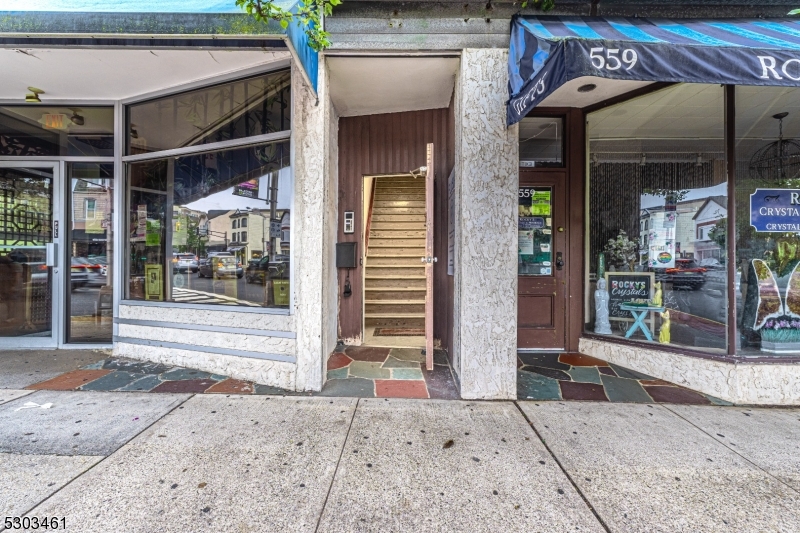 557 Bloomfield Avenue Montclair NJ 07107