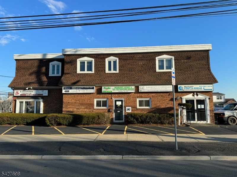 242 Washington Nutley NJ 07110