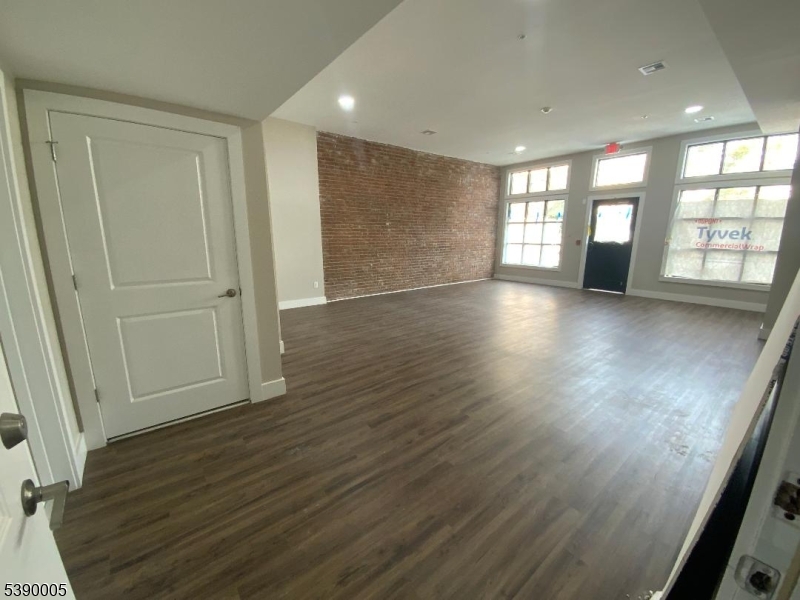 120 Elm Street Newark NJ 07105