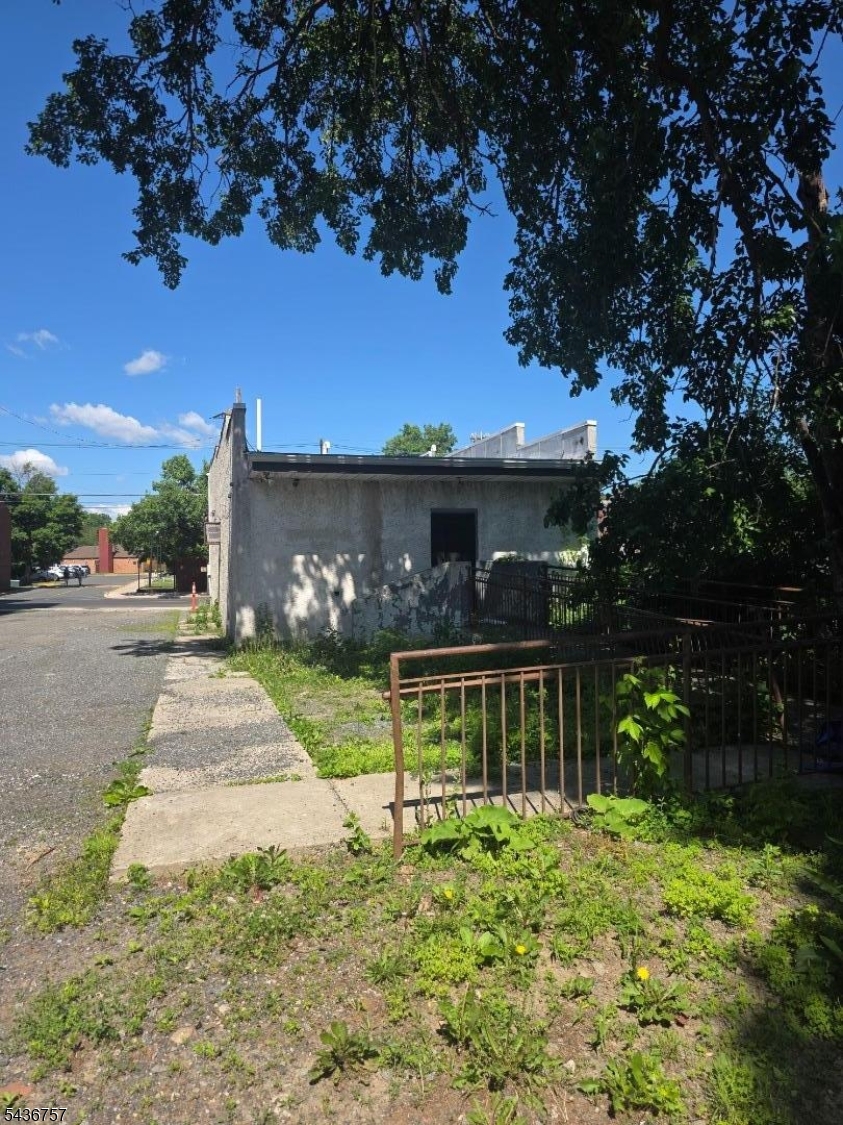 274 N Willow Trenton NJ 08618