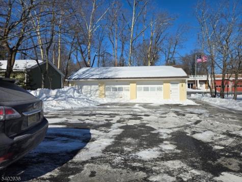 18 E Main Street Mendham NJ 07945