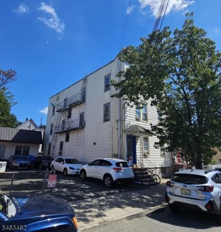 27 Milosh Street Clifton NJ 07011