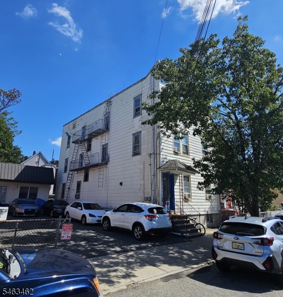 27 Milosh Street Clifton NJ 07011