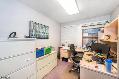 17 Kiel Avenue Kinnelon NJ 07405