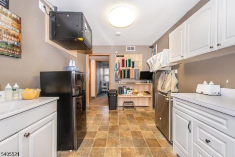 17 Kiel Avenue Kinnelon NJ 07405