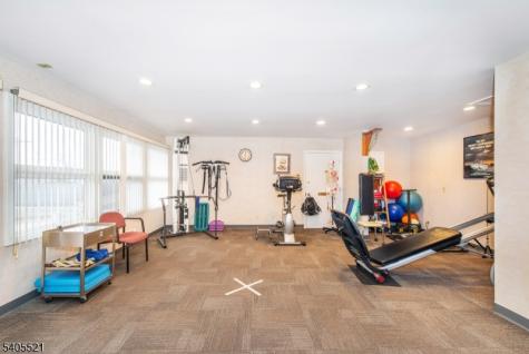 17 Kiel Avenue Kinnelon NJ 07405