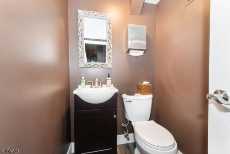 17 Kiel Avenue Kinnelon NJ 07405