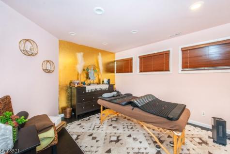 17 Kiel Avenue Kinnelon NJ 07405