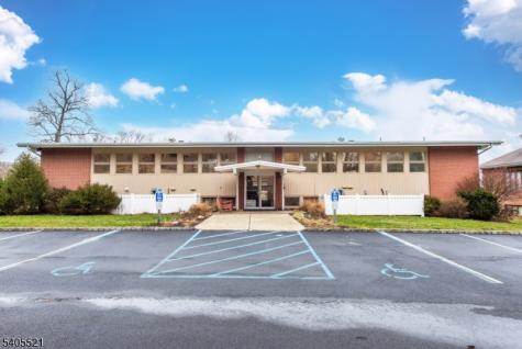 17 Kiel Avenue Kinnelon NJ 07405