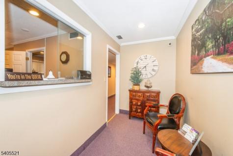 17 Kiel Avenue Kinnelon NJ 07405