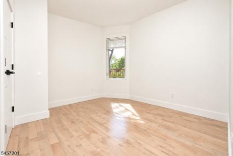 40 Johnston Avenue Kearny NJ 07032