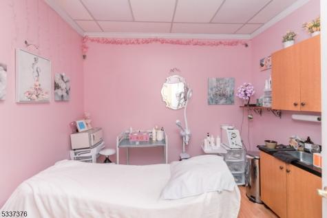 2 Market Street Belvidere NJ 07823
