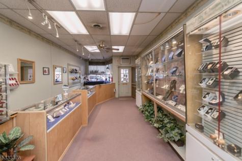 2 Market Street Belvidere NJ 07823