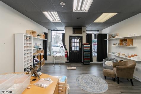 2 Market Street Belvidere NJ 07823