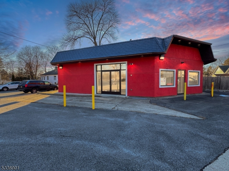 627 Third Street Belvidere NJ 07823