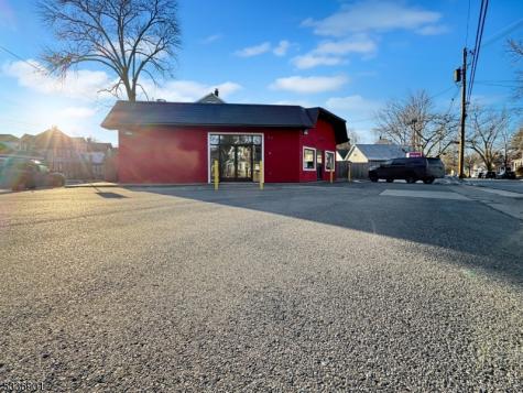 627 Third Street Belvidere NJ 07823