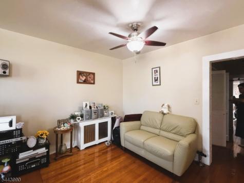 69 Main Street Sayreville NJ 08872