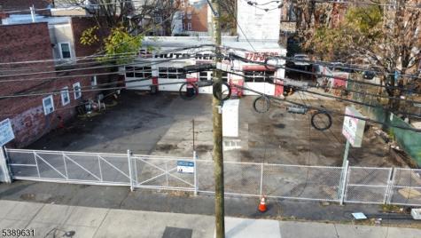 422 Monroe Street Passaic NJ 07055