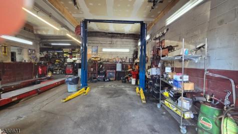 422 Monroe Street Passaic NJ 07055
