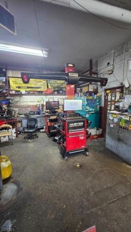 422 Monroe Street Passaic NJ 07055