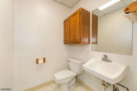 59 E Mill Road Washington NJ 07853