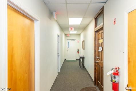 59 E Mill Road Washington NJ 07853