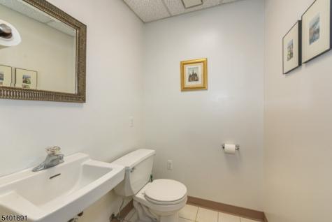 59 E Mill Road Washington NJ 07853