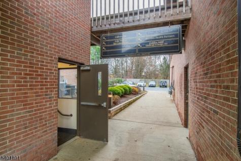59 E Mill Road Washington NJ 07853