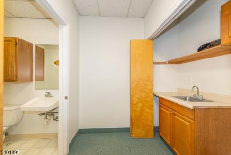 59 E Mill Road Washington NJ 07853