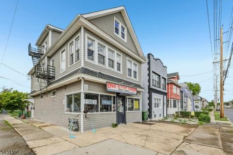 301 E 9th Avenue Roselle NJ 07203