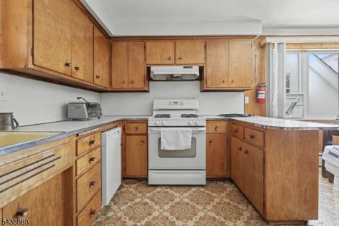 1791 E 2nd Street Scotch Plains NJ 07076
