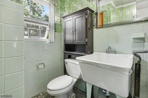 1791 E 2nd Street Scotch Plains NJ 07076
