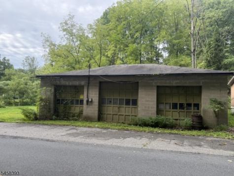 3 Heiser Road Mansfield NJ 07865