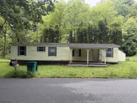 3 Heiser Road Mansfield NJ 07865