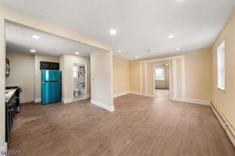 378 Avenue C Bayonne NJ 07002
