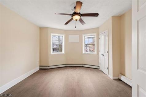 378 Avenue C Bayonne NJ 07002