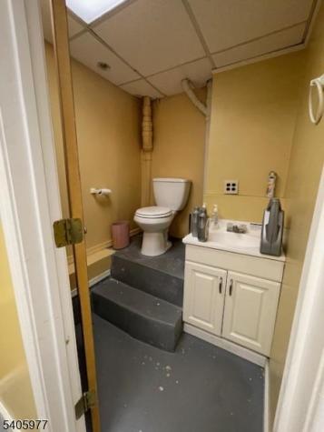 332 Lafayette Street Newark NJ 07105